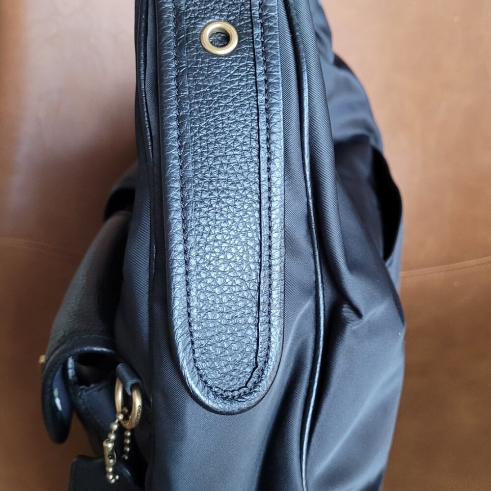 Cargo Hobo With Vintage Rose Print Interior - Picture 10 of 14
